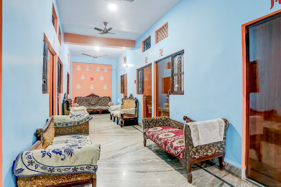 Mahamrityunjay Mahadev Gest House, Lanka, Varanasi