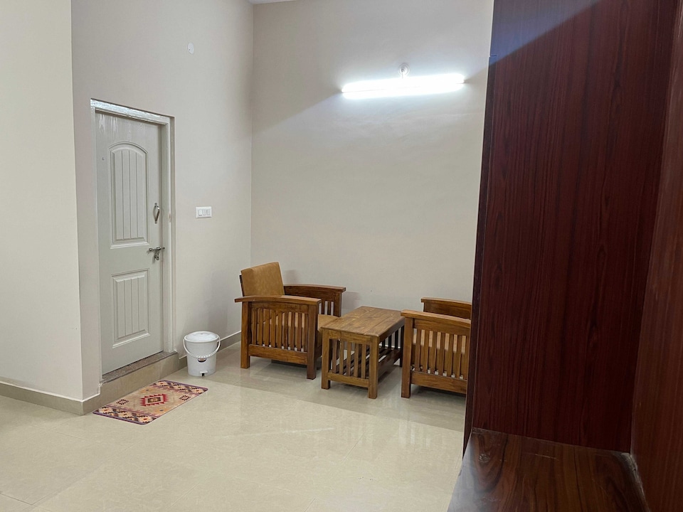Hotel O Sri Lakshmi Dev's Comfort , Mysore Bannimantap, Mysore