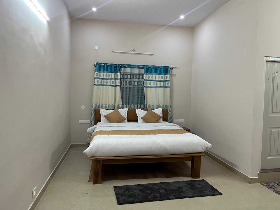 Hotel O Sri Lakshmi Dev's Comfort , Mysore Bannimantap, Mysore