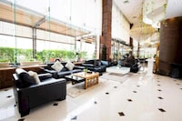 Dancenter Luxury Millennia Near King Abdulaziz Historical Center