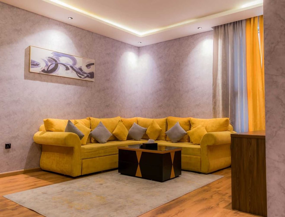 Dancenter Near Jeddah International Exhibition Center, An Nuzhah Jeddah, Jeddah