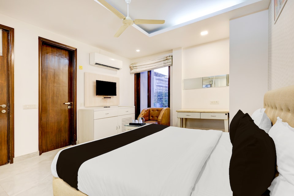 Townhouse T Block Sector 24, Cyber City, Gurgaon