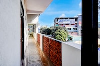 Hotel O Survey Chowk Bus Terminal Dehradun