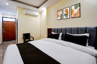 Super Hotel O Survey Chowk Bus Terminal Dehradun