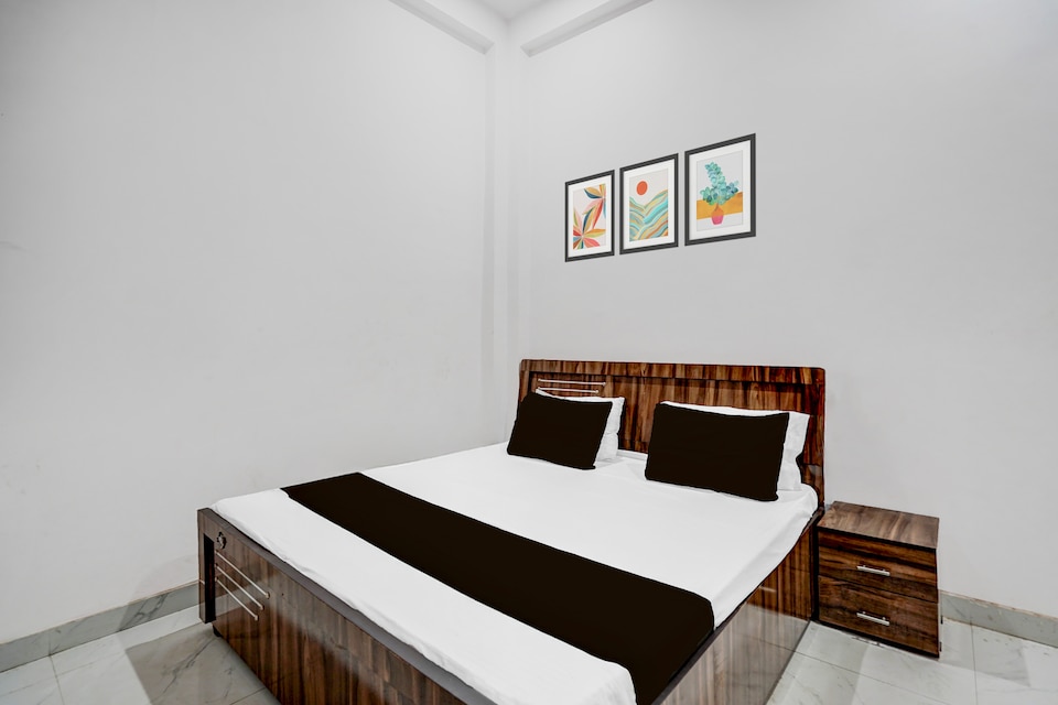 Hotel O Shree A R Palace , Amer, Jaipur