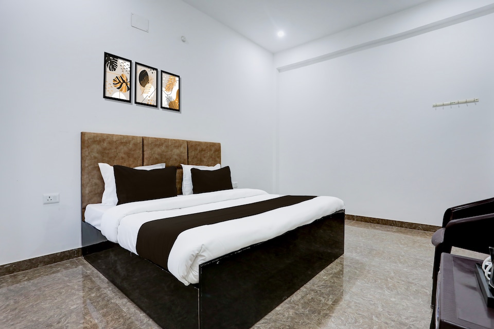 Hotel O Bliss Residency, Rambagh Allahabad, Prayagraj