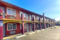 Sunstar Inn Los Banos near I-5