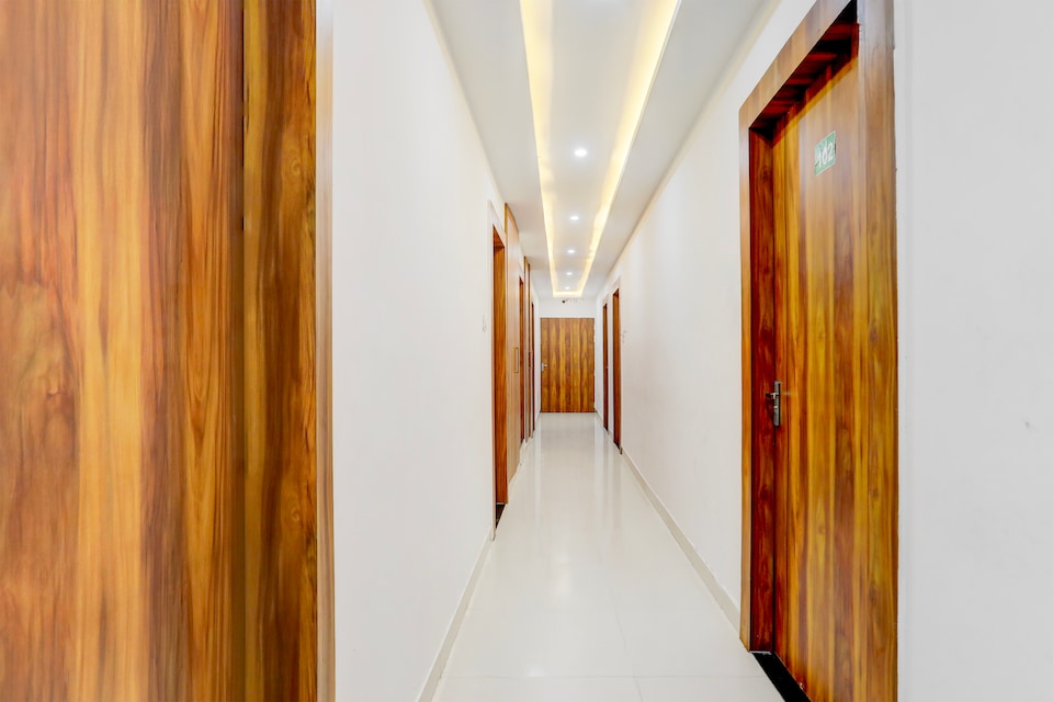 Hotel O Natraj Paying guest house, Lanka, Varanasi