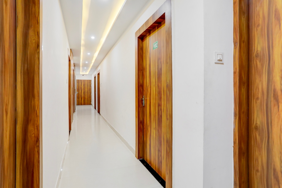 Hotel O Natraj Paying guest house, Lanka, Varanasi