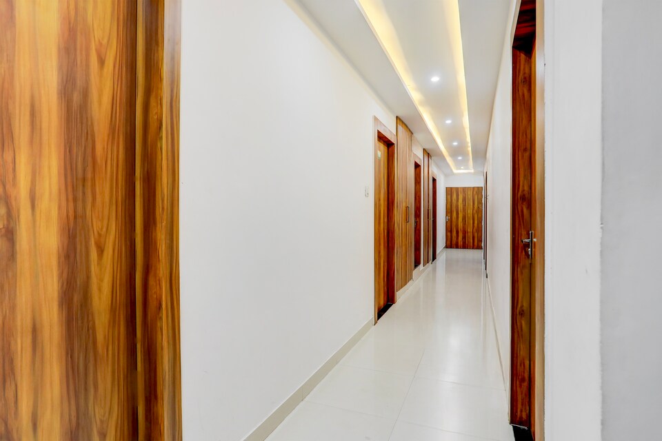 Hotel O Natraj Paying guest house, Lanka, Varanasi