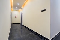 Super Townhouse Taramandal Near Sahara States