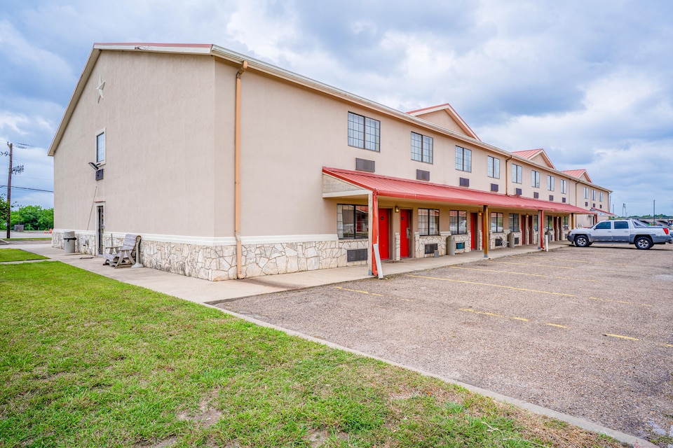 Texan Inn By OYO Beeville US-181, Beeville TX, Beeville