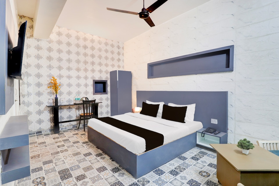 Super Hotel O Tehsil Chowk Doon Hospital Formerly Hotel Comfort, Dehradun Railway Station, Dehradun