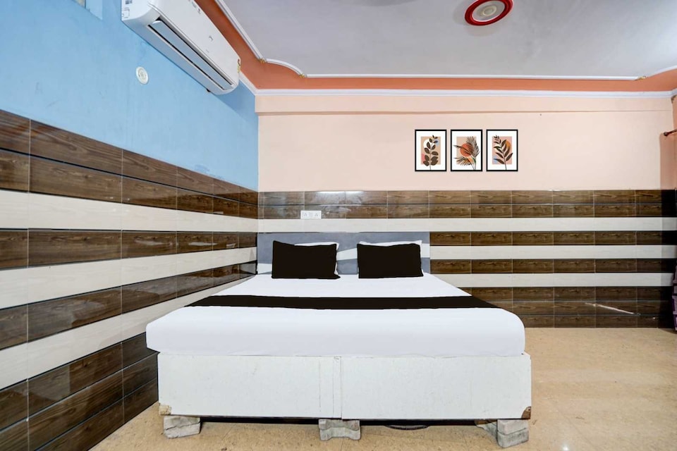 HOTEL O RIVER VIEW RESORT, Greater Noida, Noida
