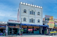 Hotel O Depok near Bhayangkara BRIMOB Hospital Formerly Hotel Mutiara Kelapa Dua Depok
