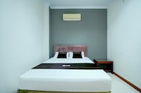 Hotel O Depok near Bhayangkara BRIMOB Hospital Formerly Hotel Mutiara Kelapa Dua Depok