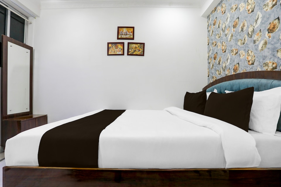 Hotel O PN Guest House, Patna, Patna