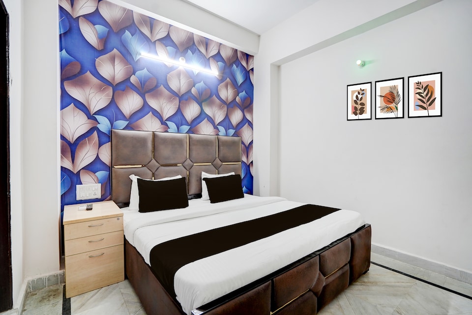 Hotel O D.P. Hotel  Shamsabad , Shamshabad Road, Agra