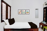 Hotel O Adhavan Residency 