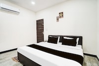 Hotel O Tridev Agra