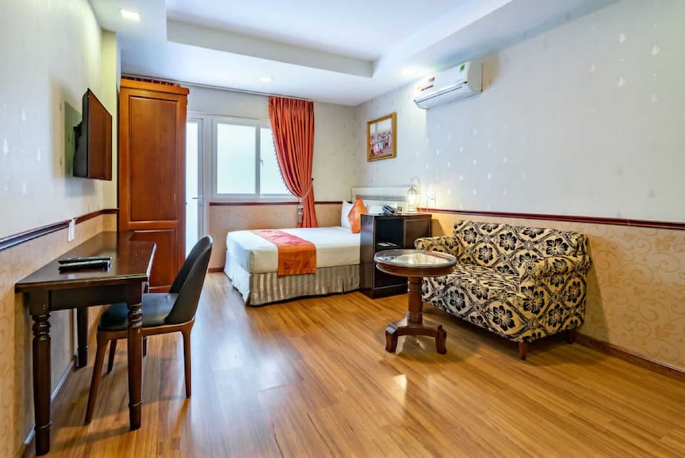 Dancentre Luxury Apartment Near SECC formerly Emerald Hotel & Apartment, Tan Phong Ho Chi Minh, Ho-Chi-Minh