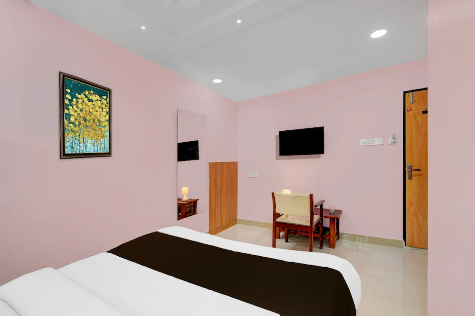 Super Hotel O Lakdikapul Near Birla Mandir, Lakdikapul, Hyderabad