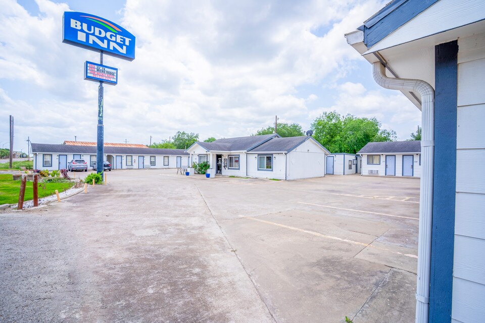  OYO Budget Inn Falfurrias Hwy 281, Falfurrias TX, Falfurrias TX