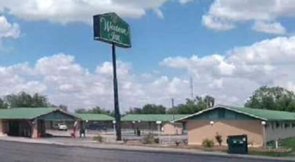 Western Inn, C76531, Hamilton, TX