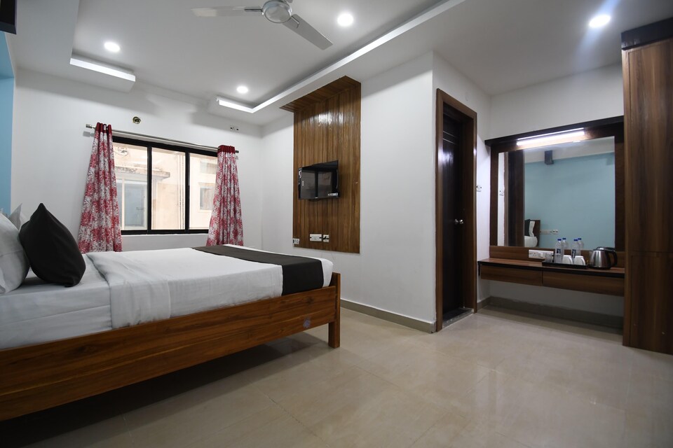Collection O Sakhigopal Puri, Grand Road Puri, Puri