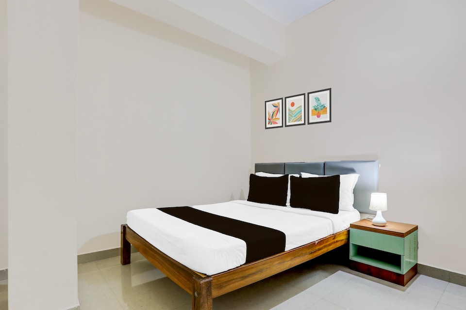 Hotel O R R REGENCY , Hassan, Hassan