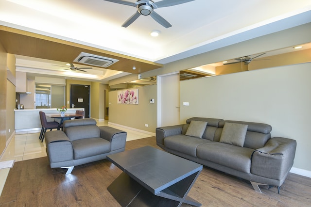 Three Bedroom Suite - Twin Tower with Pool View