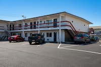 Travelers Inn by OYO Longview Kelso