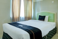 Townhouse Oak Palembang Near Jembatan Ampera Formerly Azzura Hotel