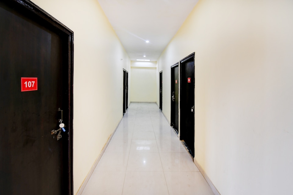 Hotel O Divine Stays, SGPGI Lucknow, Lucknow