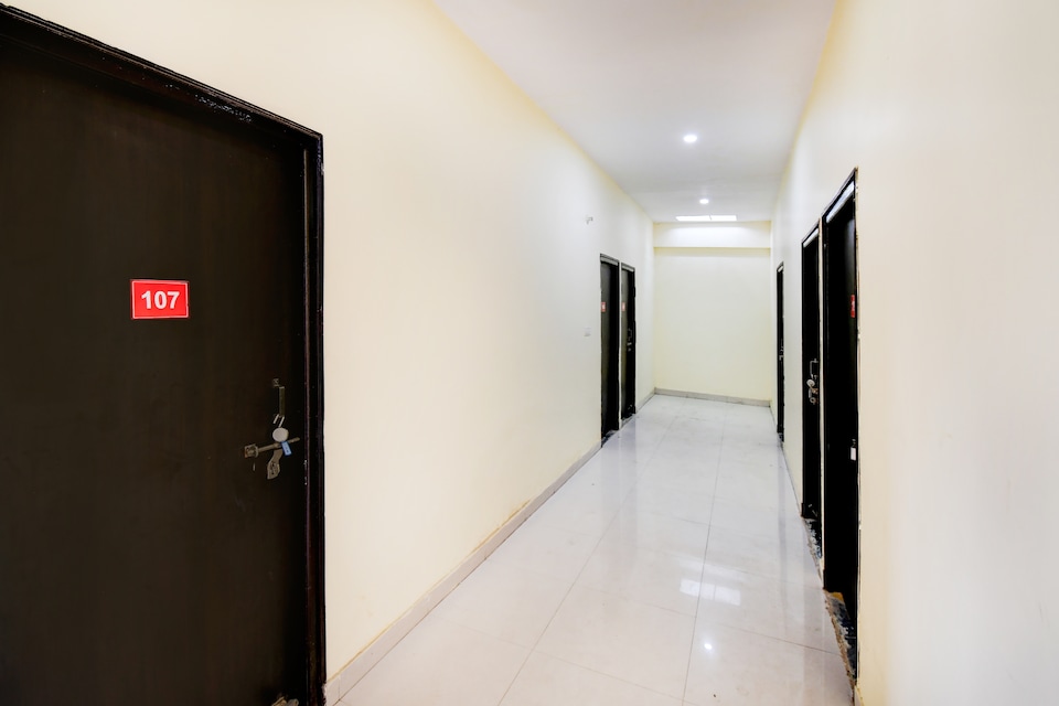 Hotel O Divine Stays, SGPGI Lucknow, Lucknow