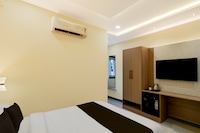 Super Townhouse Oak Premier Raidurg Biodiversity Park