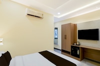 Super Townhouse Oak Premier Raidurg Biodiversity Park