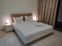 OYO HOME 1496 2 Br With Spectacular View Towards Airport