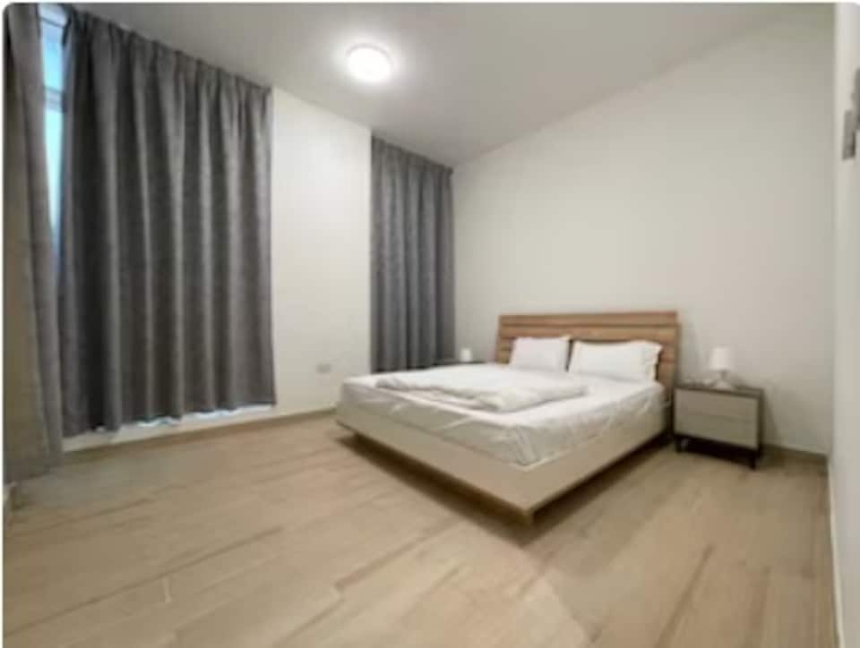 OYO HOME 1497 1 Br With Amazing View Towards Airport, Madinat Zayed Abu Dhabi, Abu Dhabi