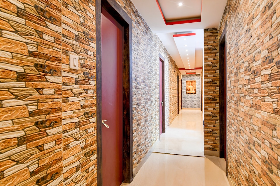 Super Hotel O Love Point, New Town, Kolkata