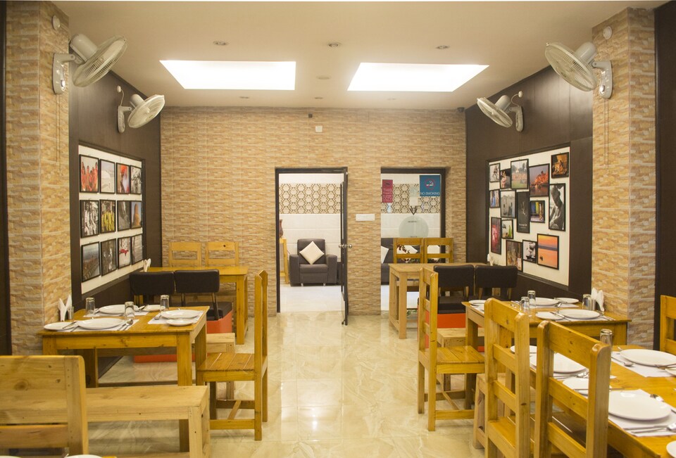 OYO 465 Hotel Varuna, Sigra, Varanasi