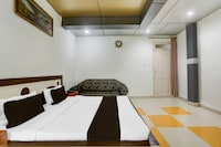 Super Collection O Nandanpura Sipri Bazar Formerly Hotel Highway Jhansi