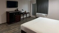 Studio 6 Suites Mesa, AZ – Near Downtown & Sloan Park