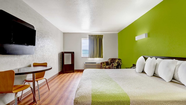 1 Queen Bed | Non-Smoking, Mini Fridge