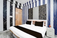Hotel O Sector 121 Gaur City Mall Noida Formerly Royal FNG