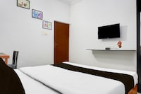 Super Collection O Baner Near Mumbai Pune Highway