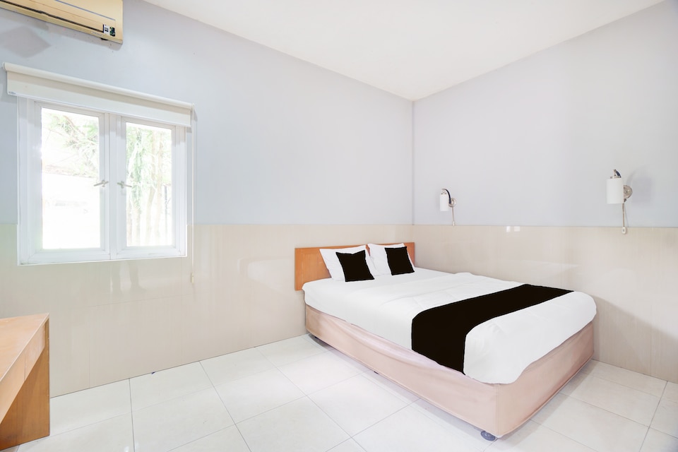 Hotel O Bogor near Taman Safari formerly Hotel Rudian 2, Puncak Bogor, Bogor