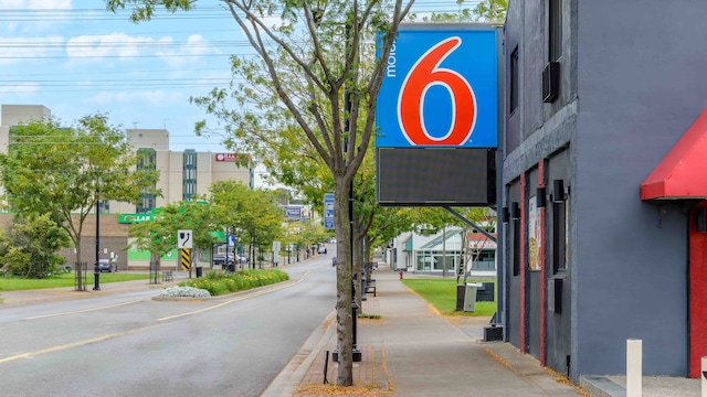 Motel 6 Niagara Falls, ON – Near the Falls