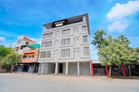 Super Townhouse Veer Savarkar International Airport Formerly Dev Haveli