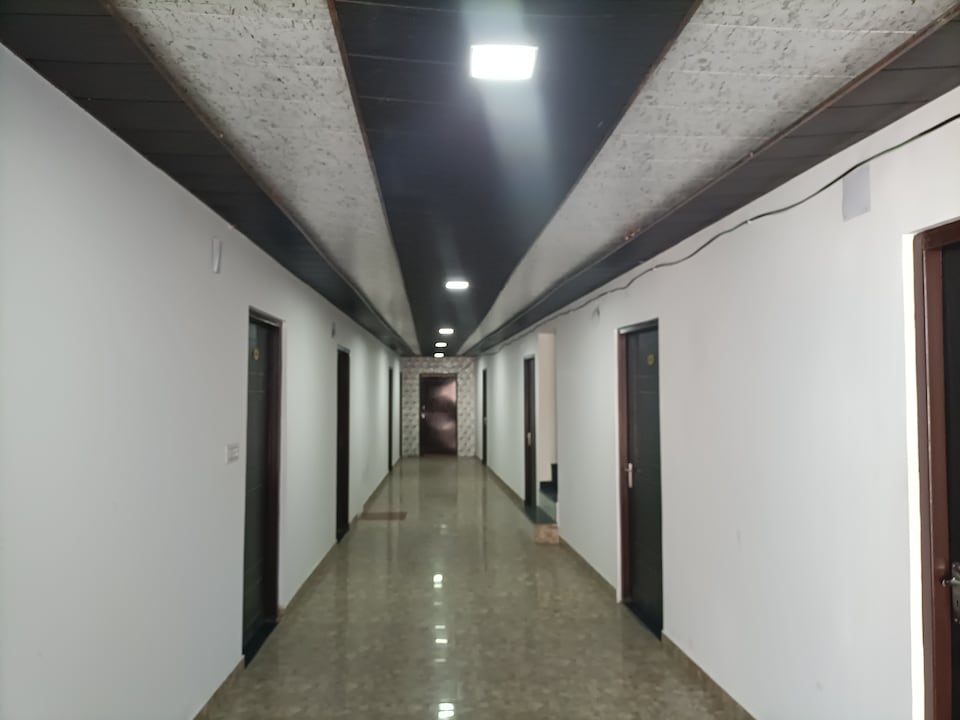 Hotel O Metro Inn, Naini, Prayagraj